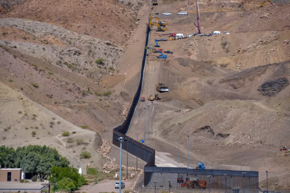 We Build the Wall